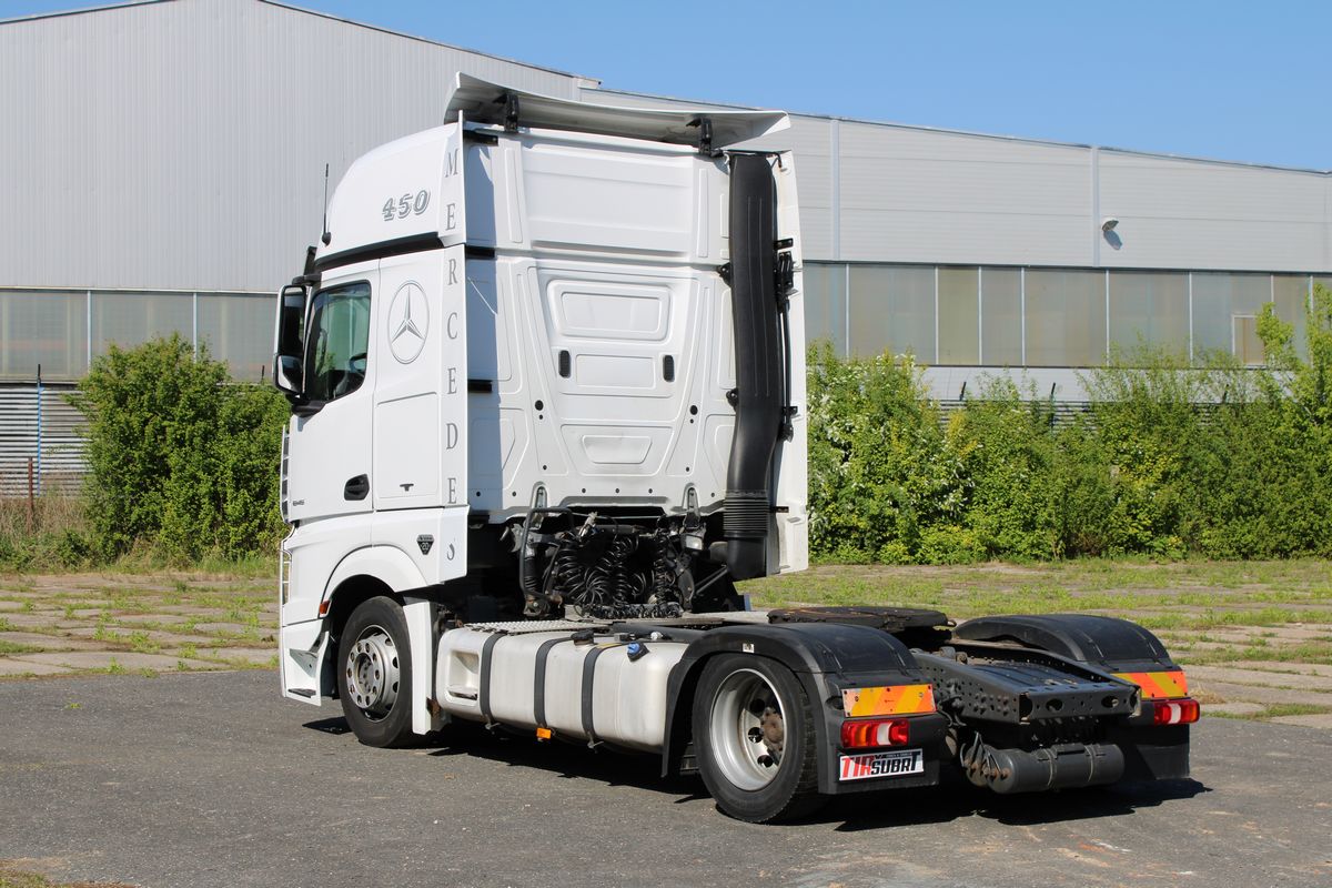 Mercedes-Benz Actros 1845